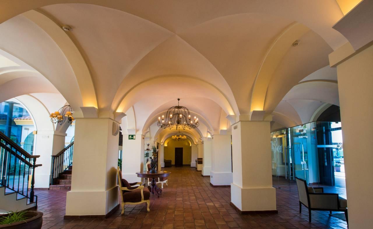 Hospedium Hotel Cortijo Santa Cruz Villanueva De La Serena Bagian luar foto